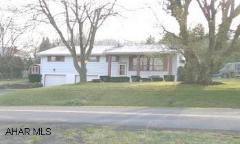 4 BR, 2 BA W/ INLAW APT. OFFERING SEP. ENTRANCE. HUGE EAT IN KIT W/ STAINLESS STEEL APPLIANCES. HARDWOOD THROUGHOUT, FENCED YARD, FR W/ WET BAR. PLEASE GO TO WWW.BOBMILLERREALESTATE.COM FOR MORE INFORMATION. 4 BR, 2 BA W/ INLAW APT. OFFERING SEP. ENTRANCE. HUGE EAT IN KIT W/ STAINLESS STEEL APPLIANCES. HARDWOOD THROUGHOUT, FENCED YARD, FR W/ WET BAR. PLEASE GO TO WWW.BOBMILLERREALESTATE.COM FOR MORE INFORMATION.