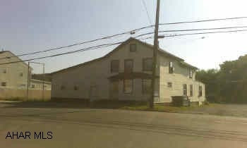 WAREHOUSE WITH OFFICE SPACE. WAREHOUSE WITH OFFICE SPACE.  PROPERTY IS TO BE "SOLD AS IS".