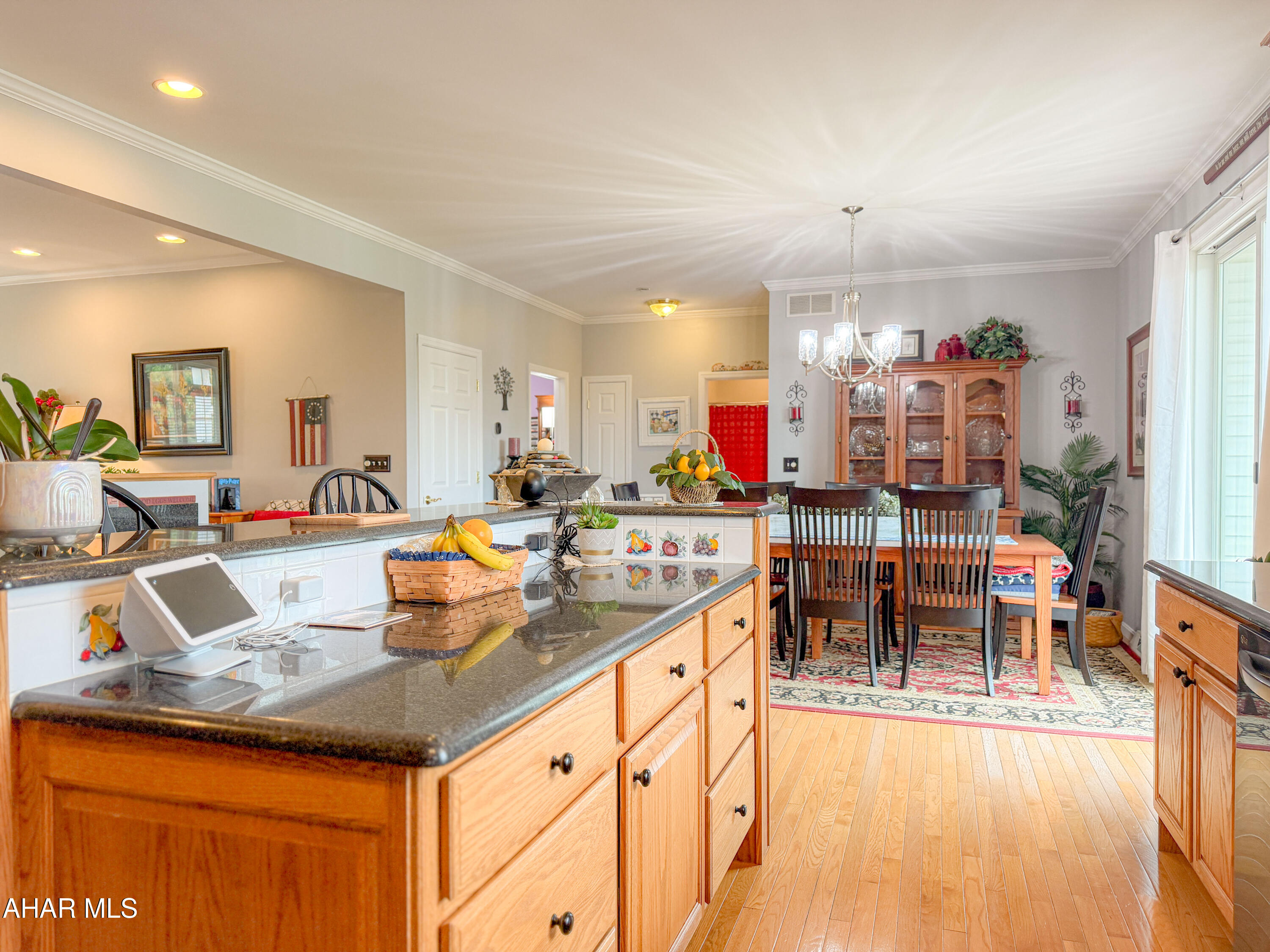 Hawthorne Manor - Residential