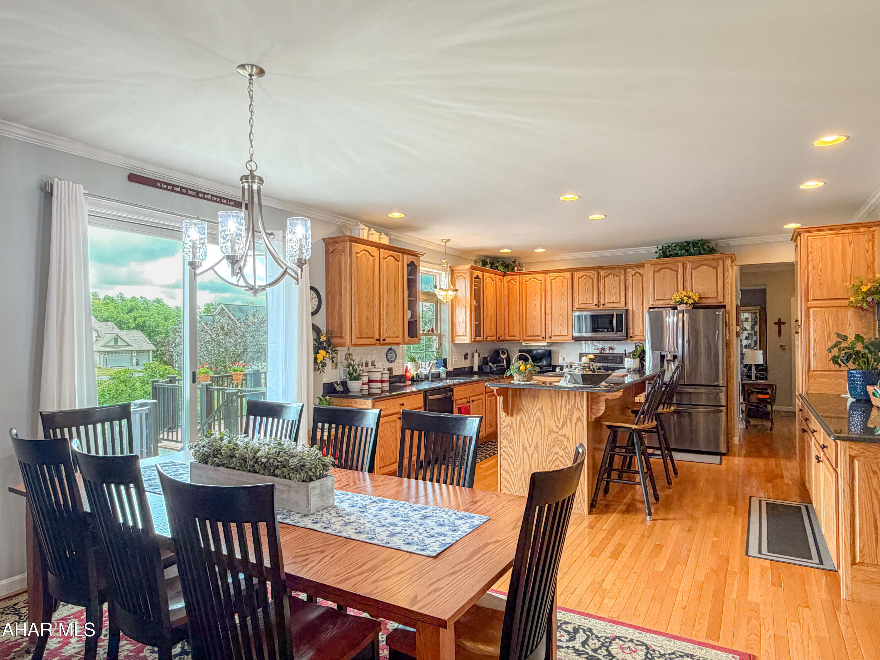 Hawthorne Manor - Residential