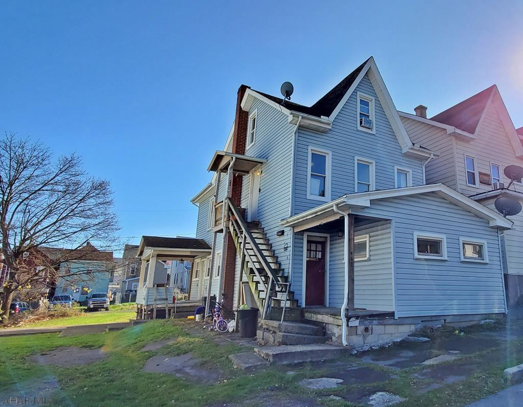 Sold as a package with 205 E. 1st Avenue, Altoona for a total of 5 units!  4 residential units and a garage.
