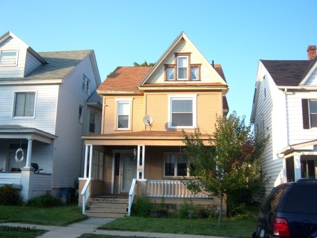 Great investment property. Being sold AS IS 3 bedrooms & 1 bath.