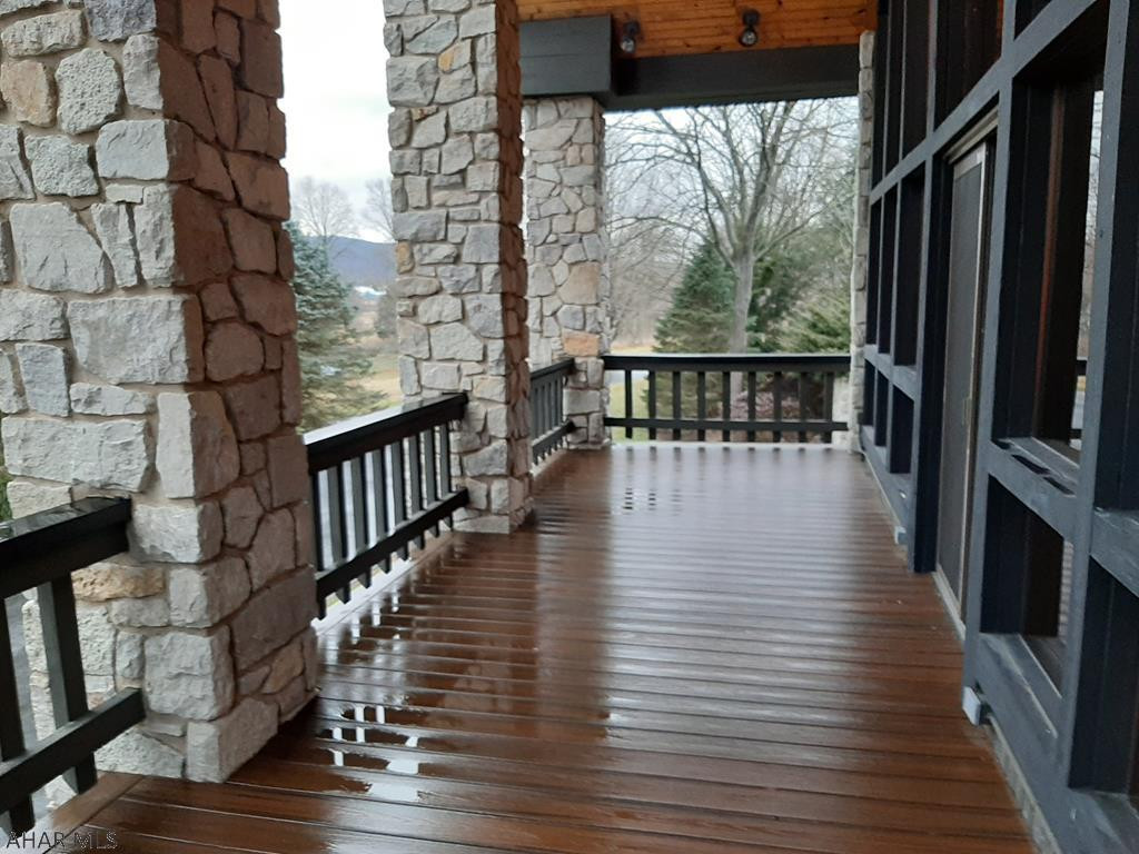 Sinking Valley - Residential