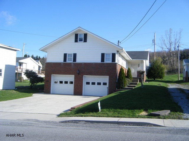 Get a ranch style home in Gallitzin at a discount price. Home has been very well cared for. Carpeting is styled for prior era.