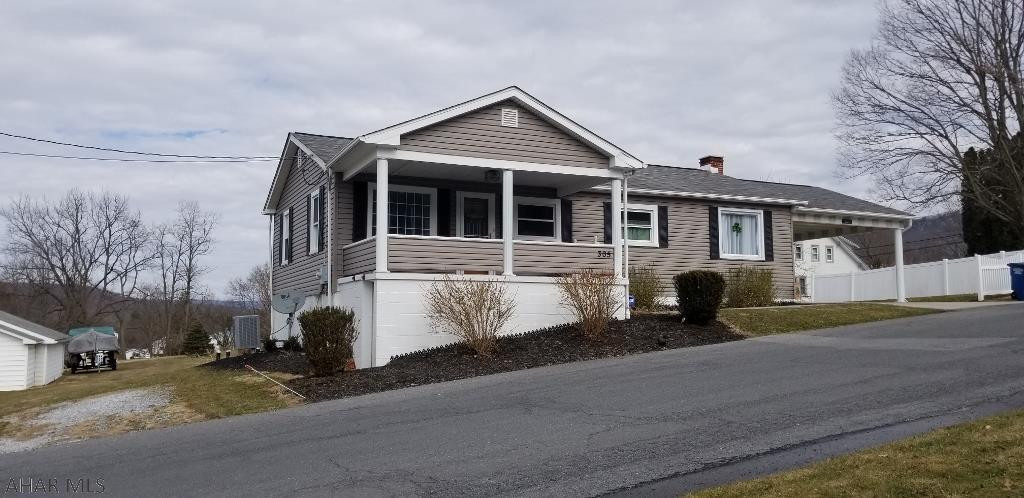 Located in quiet, popular neighborhood. This home is a short walk from shops, restaurants and other activities of Historic Downtown Bedford. Your choice of 3 or 4 bedrooms, plus 1 3/4 recently remodeled bathrooms.