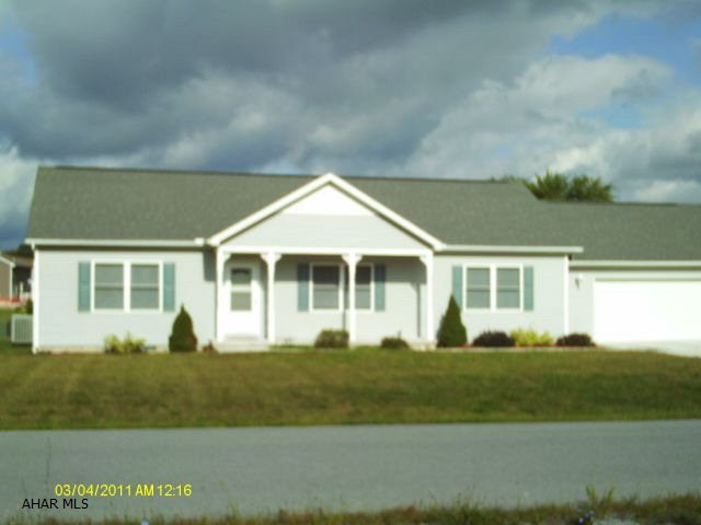 Well maintained 1 story ranch, 3 bedrooms, 2 full baths, heat pump, spacious open concept living, 1 1/2 car garage, new 10 x 12 rear deck.