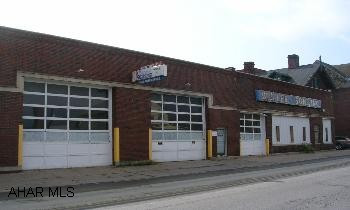 COMMERCIAL WAREHOUSE WITH PARKING LOT. 12,000 SQ. FT. INCLUDES FREEZERS, COOLERS, DRY, OFFICES. FULL BASEMENT. $199,000. CALL JOE @ EXT. 124.