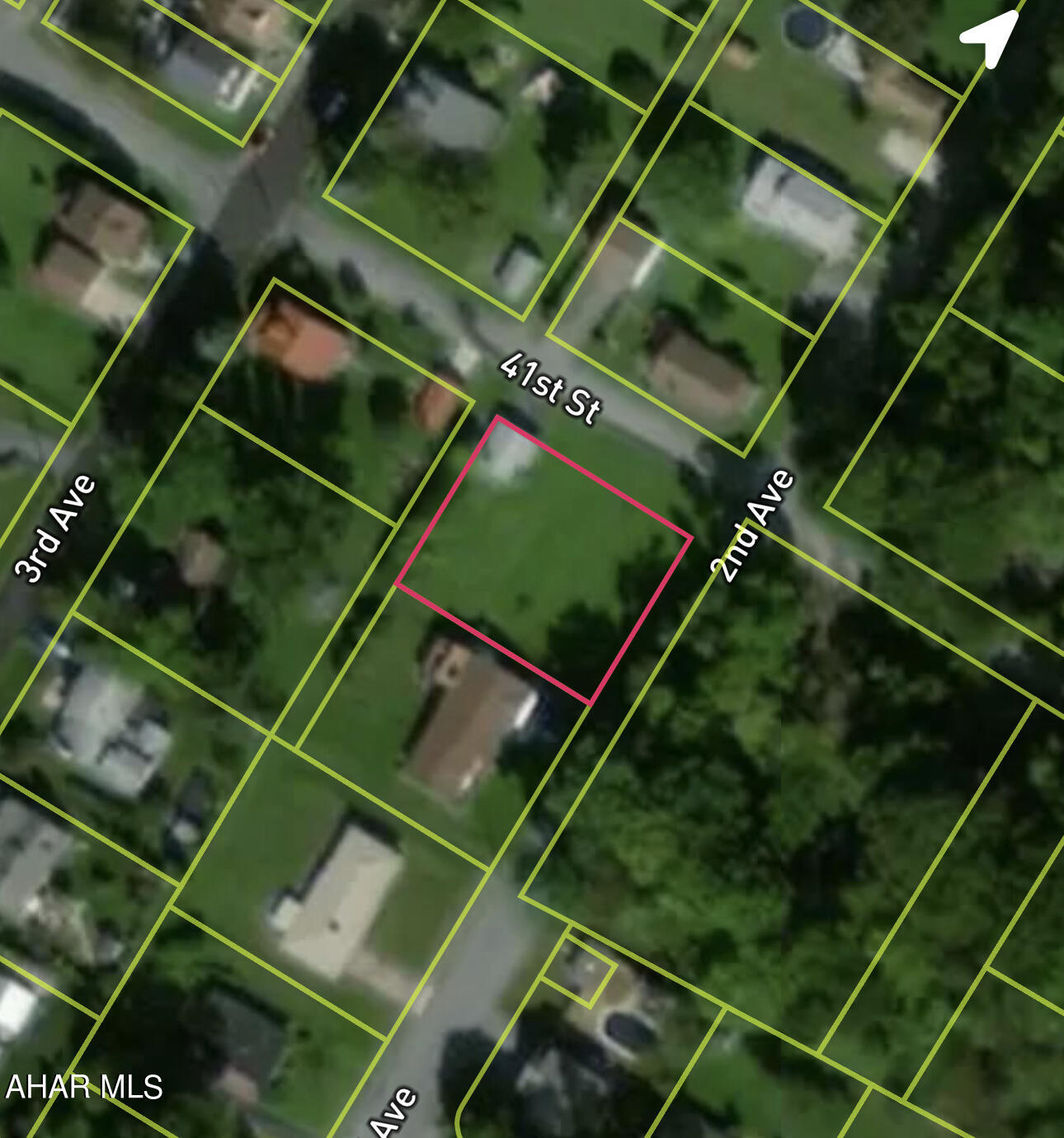 Looking for a building lot in a great part of the city?  Do you want to have your own storage space for boats, campers, or other equipment?  The owners of this land have used the garage as personal storage.  The electric has been connected and set up for two units. The original plan was to build an efficiency apartment above the garage as an income property.  The possibilities are endless with this piece of ground.

Seller is married to the listing agent.
