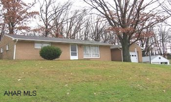 METICULOUSLY MAINTAINED 2 BEDROOM HOME. LOCATED ON LOT WITH MATURE TREES. 3 GARAGE STALLS. 1 ATTACHED, 2 DETACHED-AMPLE STORAGE ABOVE. METICULOUSLY MAINTAINED 2 BEDROOM HOME. LOCATED ON LOT WITH MATURE TREES. 3 GARAGE STALLS. 1 ATTACHED, 2 DETACHED-AMPLE STORAGE ABOVE.