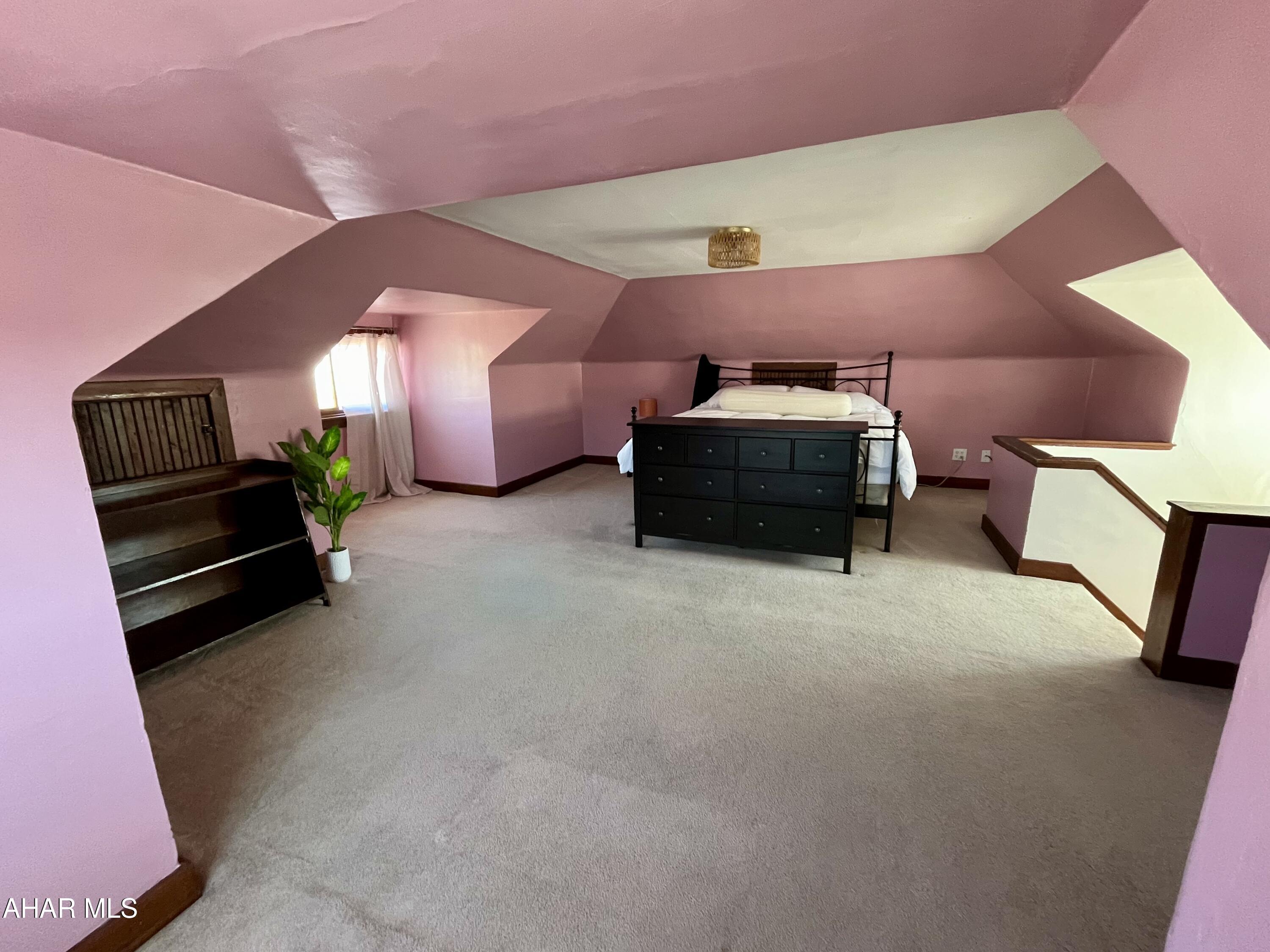 Baker Mansion - Residential