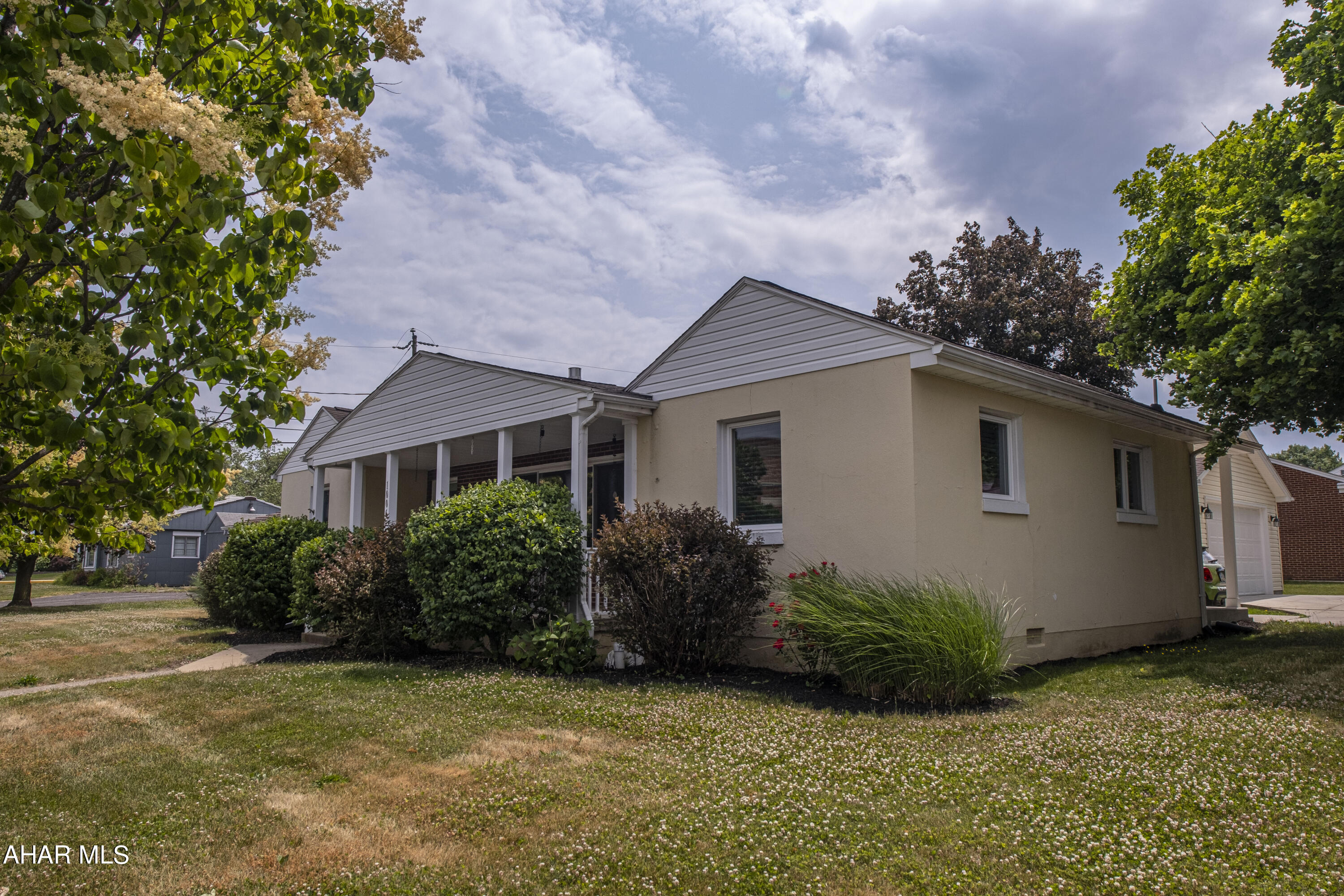 Hollidaysburg - Residential