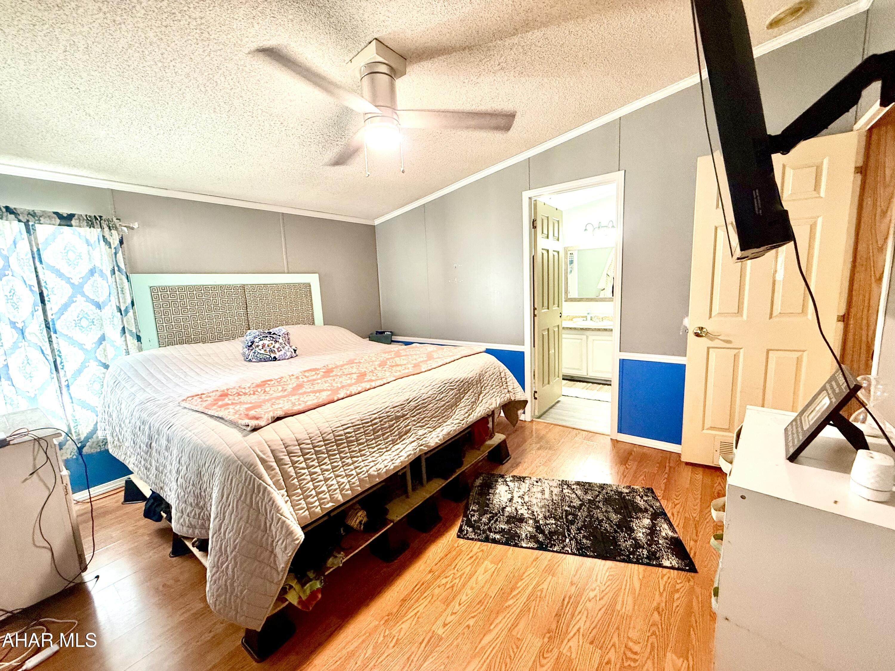 Laurel Woods - Residential