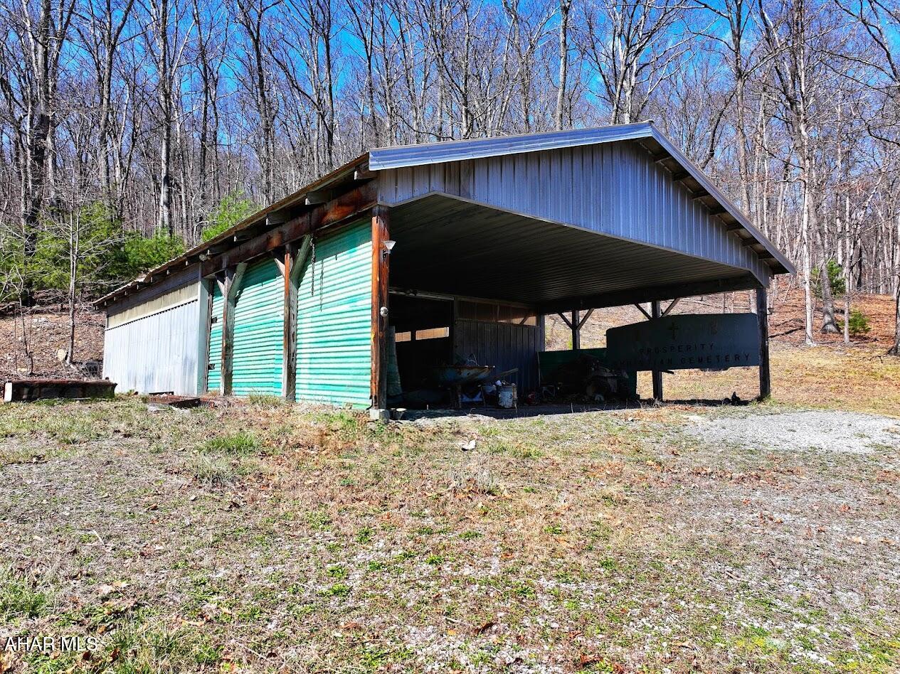 Valentine Acres - Residential