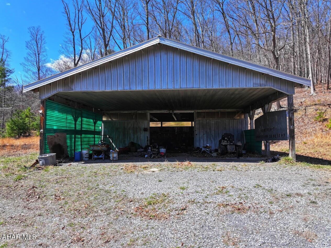 Valentine Acres - Residential