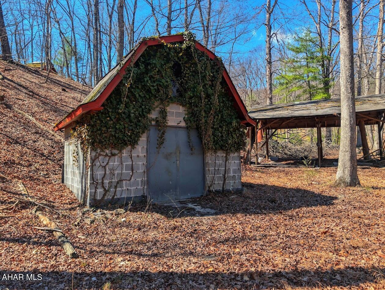 Valentine Acres - Residential