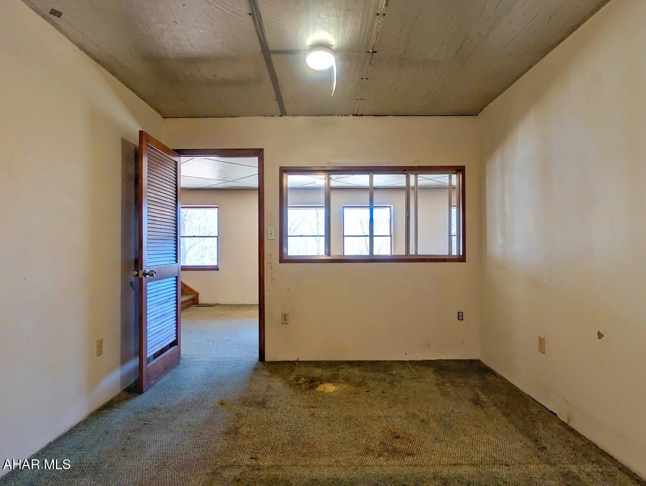 Valentine Acres - Residential