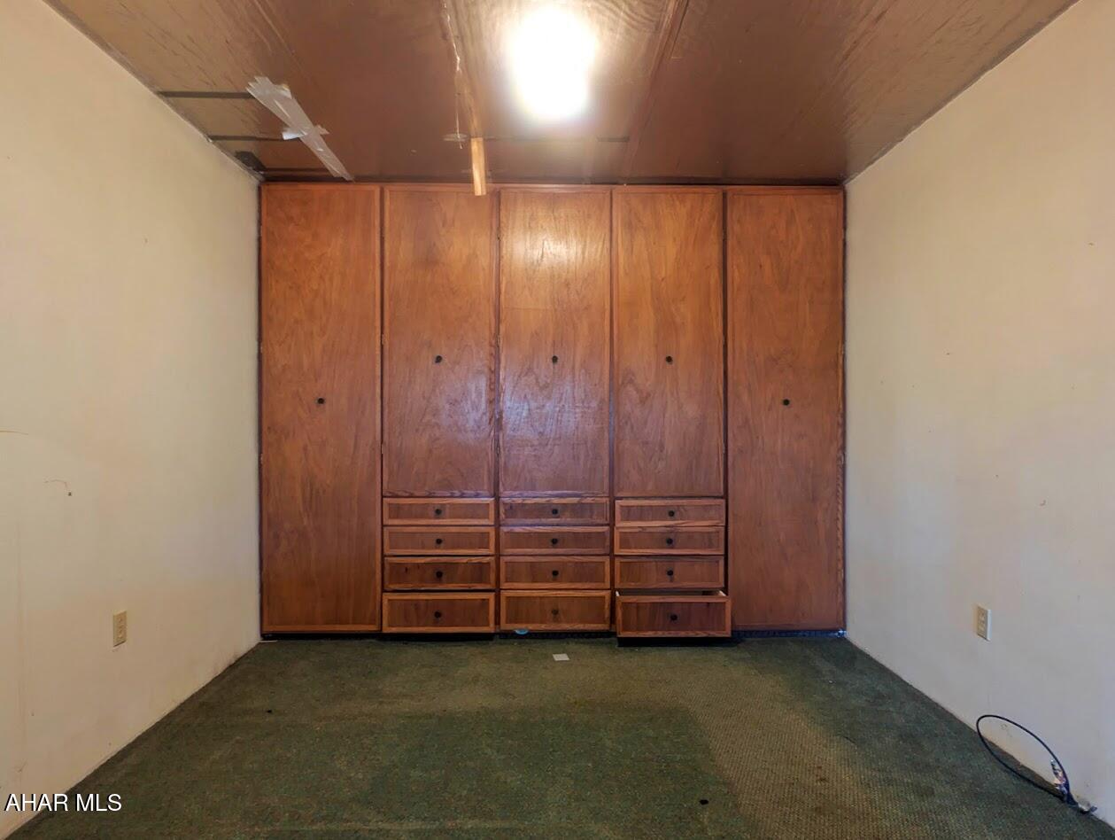 Valentine Acres - Residential