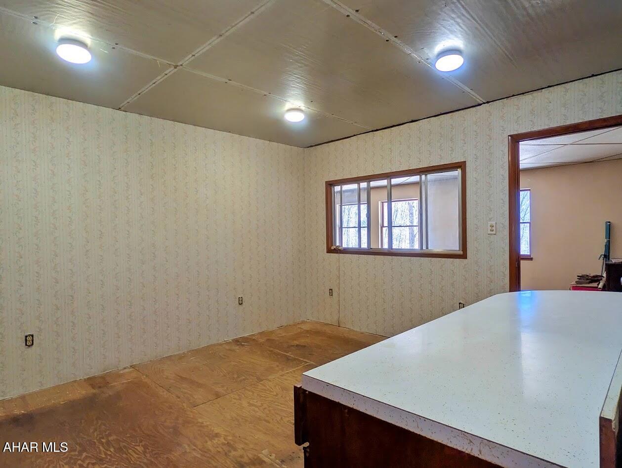 Valentine Acres - Residential
