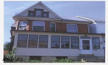 Campus Area.  Great investment for student housing - Needs Work - Lots of potential - Garage, Private Patio. Campus Area.  Great investment for student housing - Needs Work - Lots of potential - Grage, Private Patio.