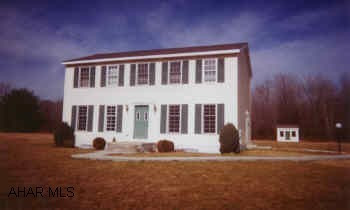 Two story 3 bedroom home with 1.5 baths  Home in Tipton