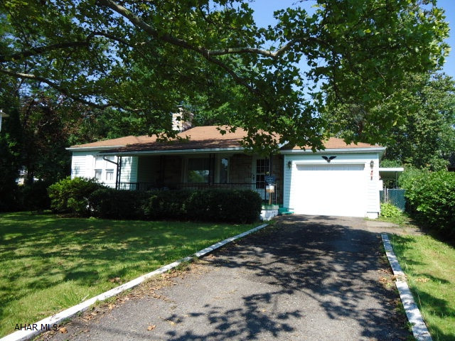 Large Living Room W/Fireplace, Nice Fenced Lot, Eat-In Kitchen, Main Level Laundry.  Needs Some TLC.  Owner To Find Suitable Housing - On List For Apartment.