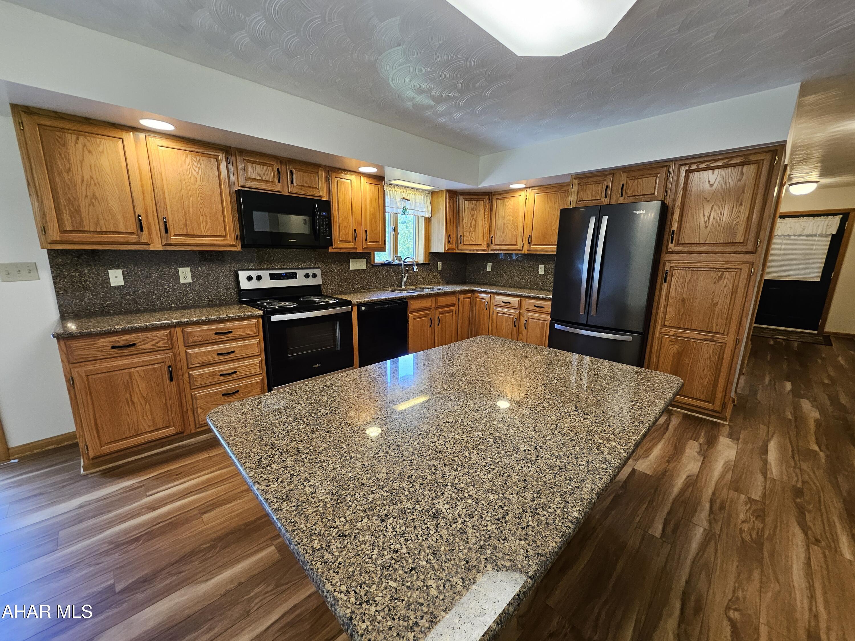 Scotch Valley - Residential