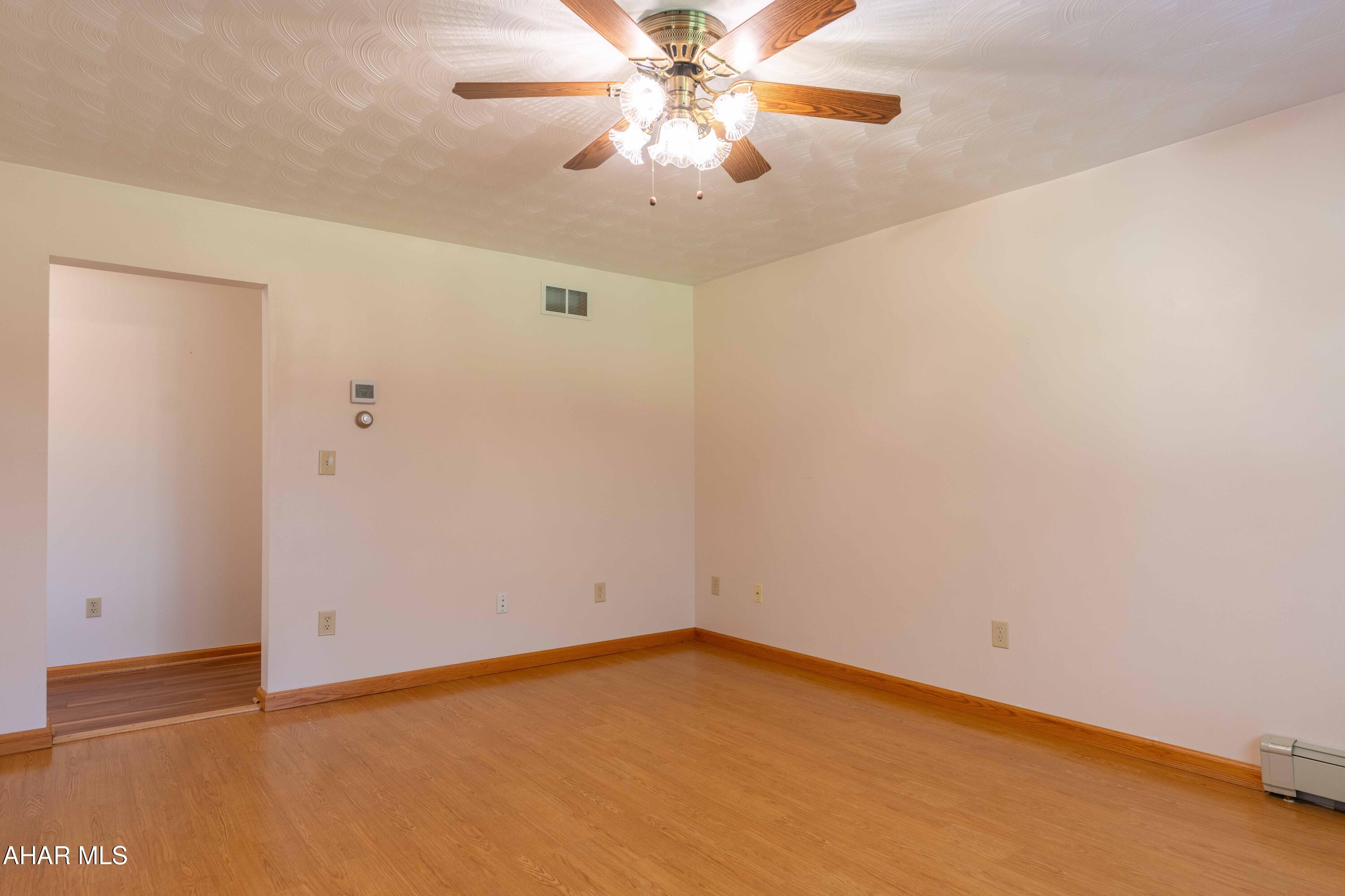 Scotch Valley - Residential