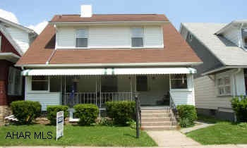 VERY NICE 2 STORY IN DESIRABLE LOCATION, GREAT MECHANICS, 2 CAR GARAGE, FP IN LIVING ROOM, 3/4 BATH ON MAIN FLOOR.  CALL CRYSTAL 946-4343 X164. HOME WARRANTY INCLUDED!