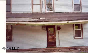 2 story home on nice lot in Saxton Borough 4 bedroom home, 1 bath needs totally re=done