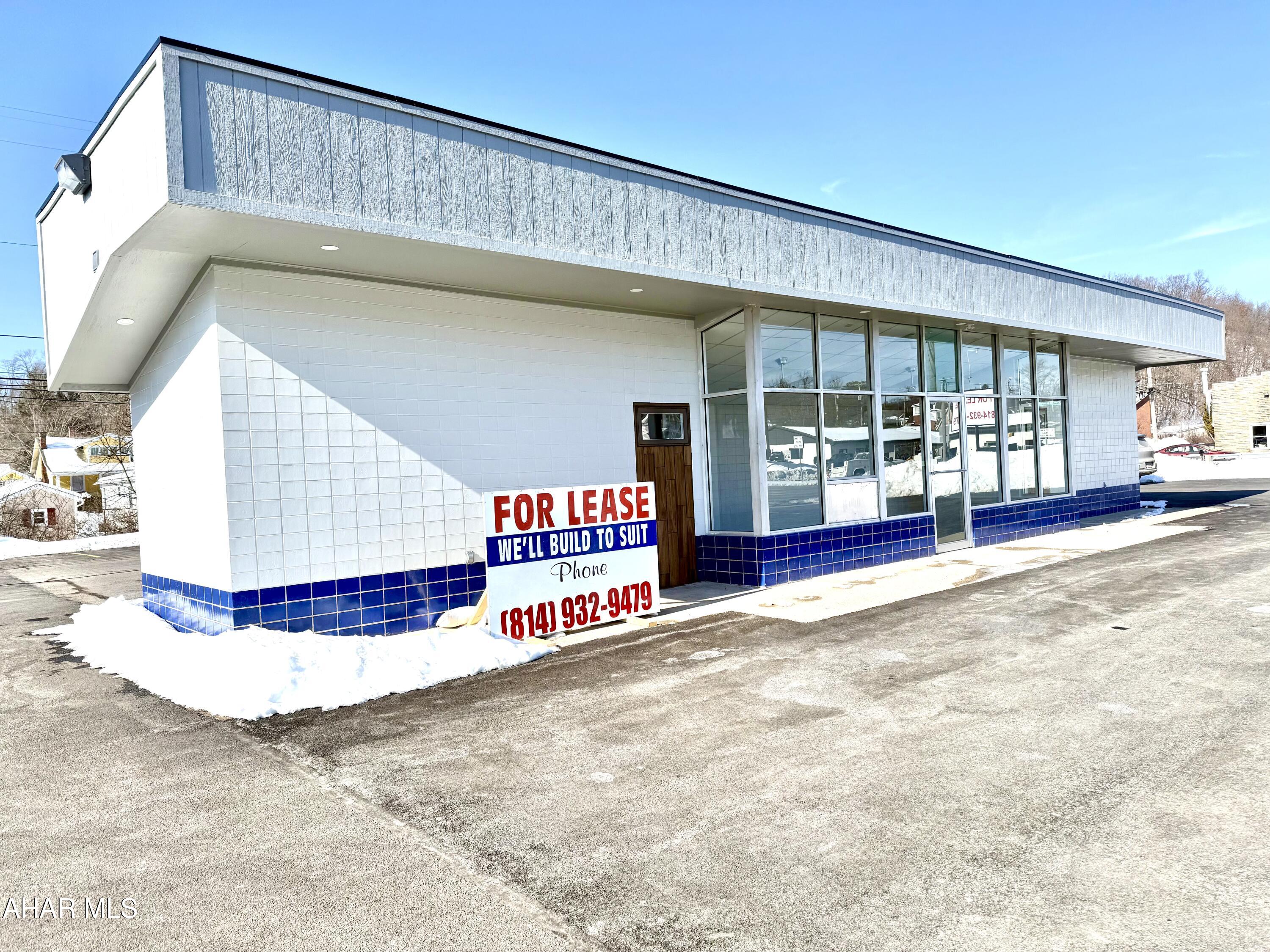 Lakemont - Commercial Lease