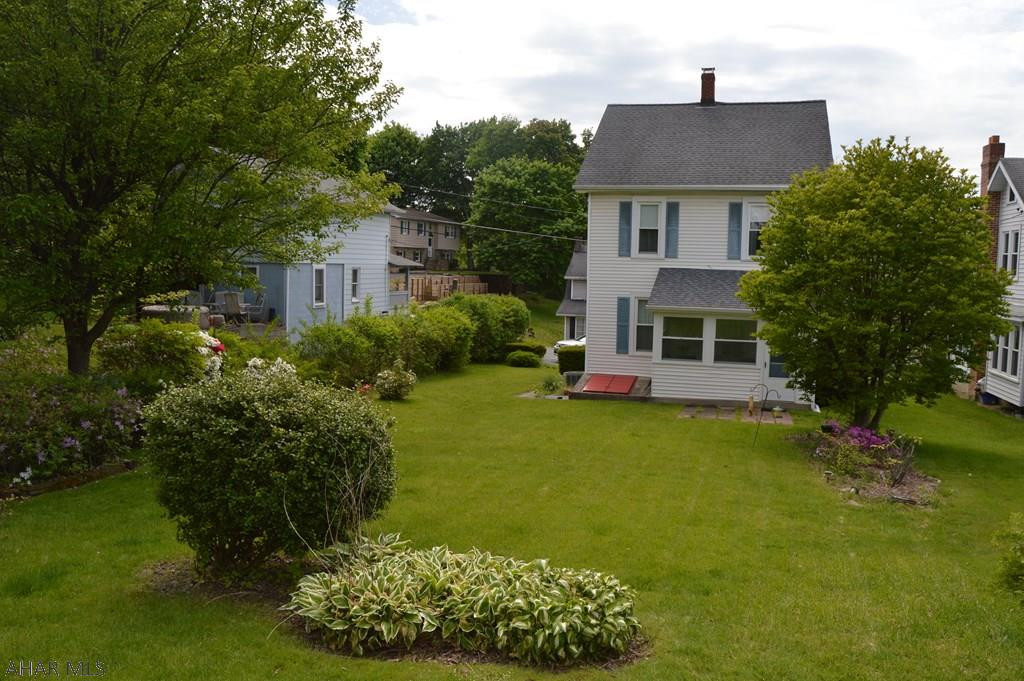 Lakemont - Residential