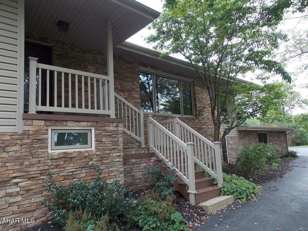 None - Commercial Lease