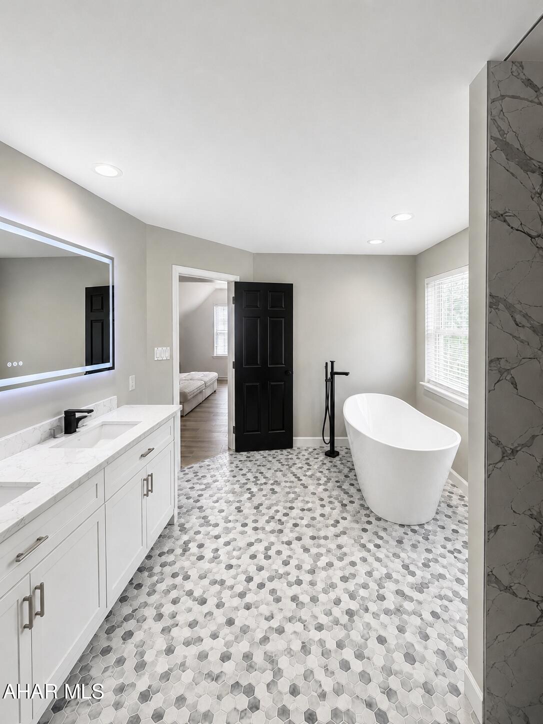 Hollidaysburg - Residential