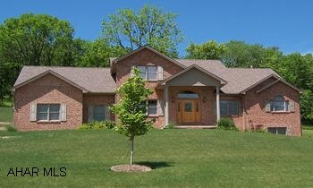 2 story brick & vinyl, 4BR, 4.5BA, 1st floor master suite, professionally landscaped w/ drip irrigation system, extra large lot. Home warranty included. 2 story brick & vinyl w/ 1st floor master suite w/his & her walk-in closets, master bath w/jacuzzi, LR, DR, EIK, 2 story great room w/balcony loft, 4BR, 4.5BA, finished walkout basement, professionally landscaped with drip irrigation.