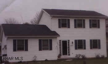 BEAUTIFUL NEWER 2 STORY COLONIAL, EXCELLENT CONDITION, C/A, 2 CAR ATTACHED GARAGE, LARGE FENCED LOT, SELLER DISCLOSURE AVAILABLE.