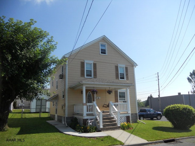 Looking for an amazing home that has been taken care of and move-in ready this is your lucky day!  This house is in a great location, very spacious, private with a fenced in yard.
