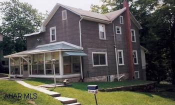 Well kept 1796 square foot home with many updates . Well kept 1796 square foot home with many updates including new roof, all new windows, new hot water heater, new carpeting throughout, in great condition. All newer appliances included, large yard, outbuilding, carport, hand made cabinetry in kitchen, fireplace in living room.