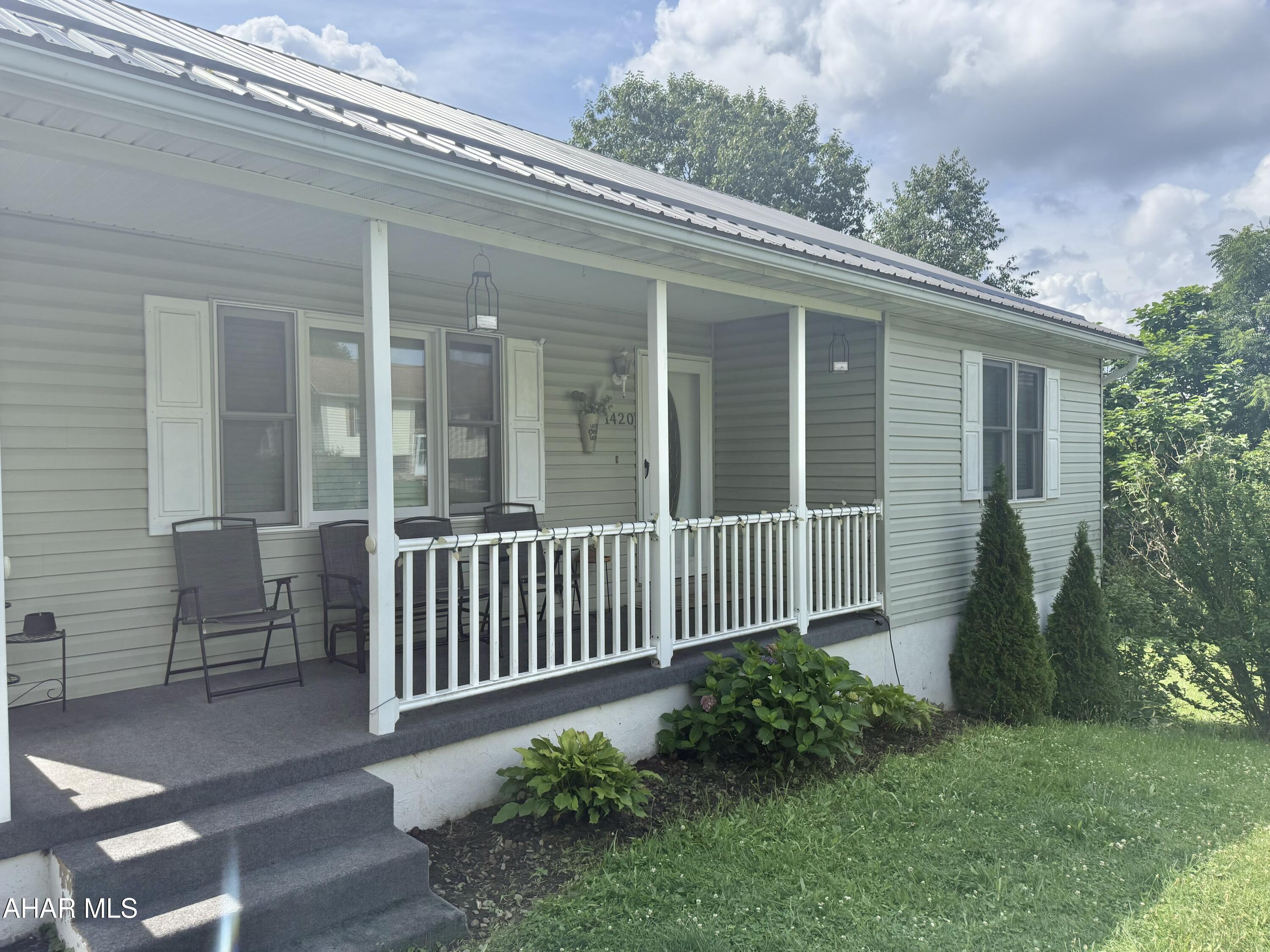 Juniata - Residential