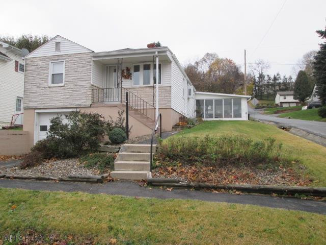 Charming rancher in Pleasant Valley area! The spacious living room makes a great area for family gatherings. Lovely formal dining room with new laminate hardwood flooring. You will love the sun room that gives a great view of the private back yard! Basement could be finished for additional living space. Integral garage, off street parking, and privacy fence. Enjoy summer cookouts on the huge deck! Home sits on a large 50x240 lot. Close to shopping and in a very desirable location.