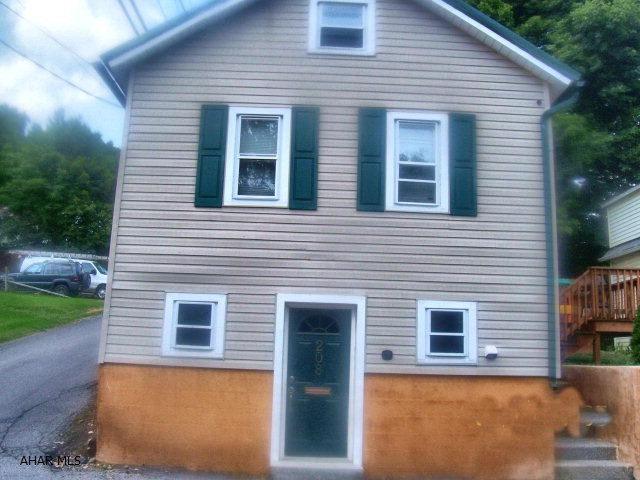 Cute & cozy 1 story, 3 bedroom home in Tyrone! Perfect for investors! Nice new kitchen & insulation, new metal roof & central air, newer furnace, water line, wiring, most windows, & deck. Low maintenance! Almost all brand new!