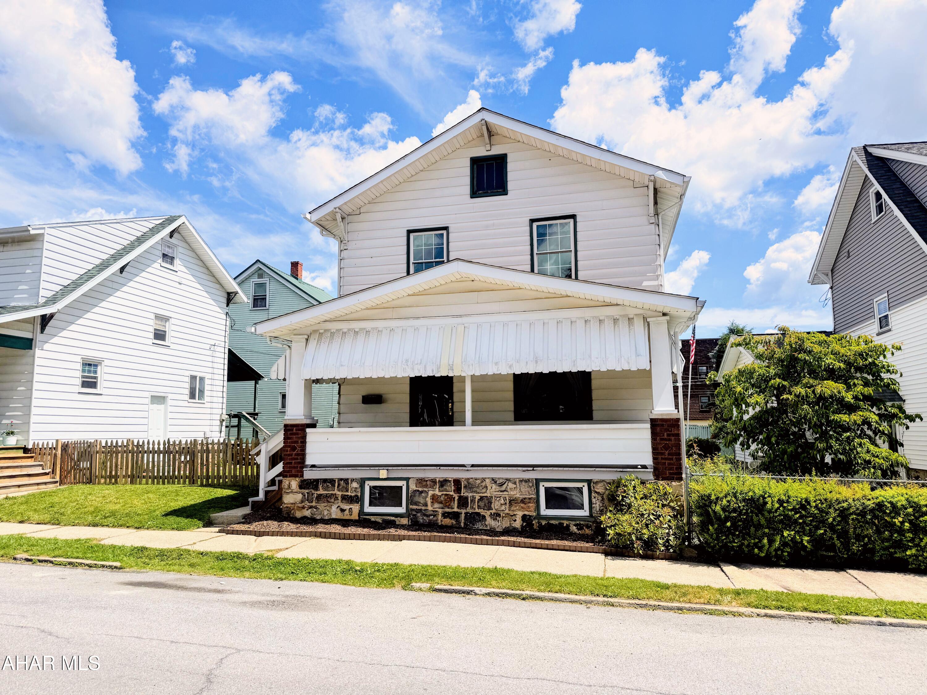 Charming, well-maintained, and move-in ready, this cute and quaint 3-bedroom, 1-bath home offers comfort and simplicity in an easy-living layout. Featuring beautiful original woodwork throughout, the home showcases timeless character with warm, inviting details. French doors add elegance and flow between living spaces, bringing in natural light and enhancing the home's cozy feel.

The cozy, updated kitchen includes a stove and refrigerator, offering convenience and functionality in a well-planned space.

This home includes central air for year-round comfort and a furnace installed in 2018. Clean, cared for, and move-in ready, it's prepared for its next owner.

Situated on a smaller, easy-to-maintain lot, the property is ideal for low-maintenance living while still offering outdoor space to enjoy. A wonderful opportunity for first-time buyers, downsizers, or anyone seeking a comfortable home with character and charm.