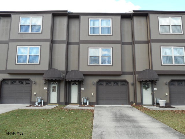 Penn Terrace - Residential