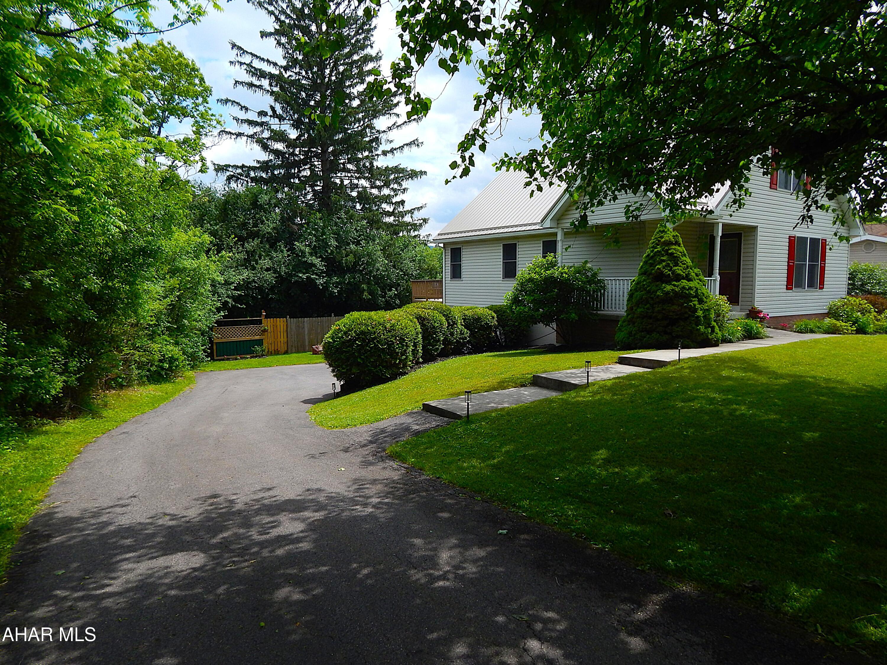 Elmwood - Residential