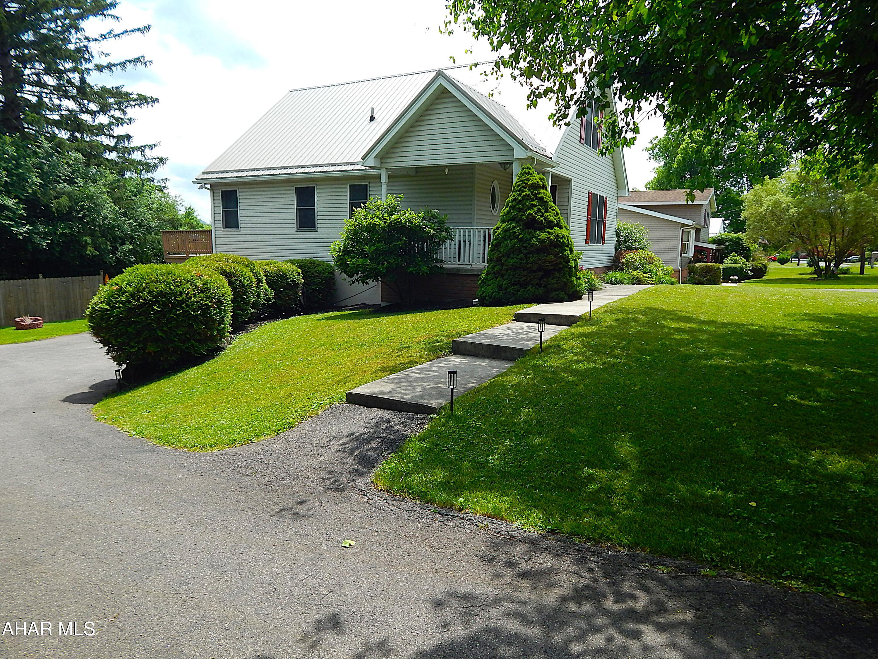 Elmwood - Residential