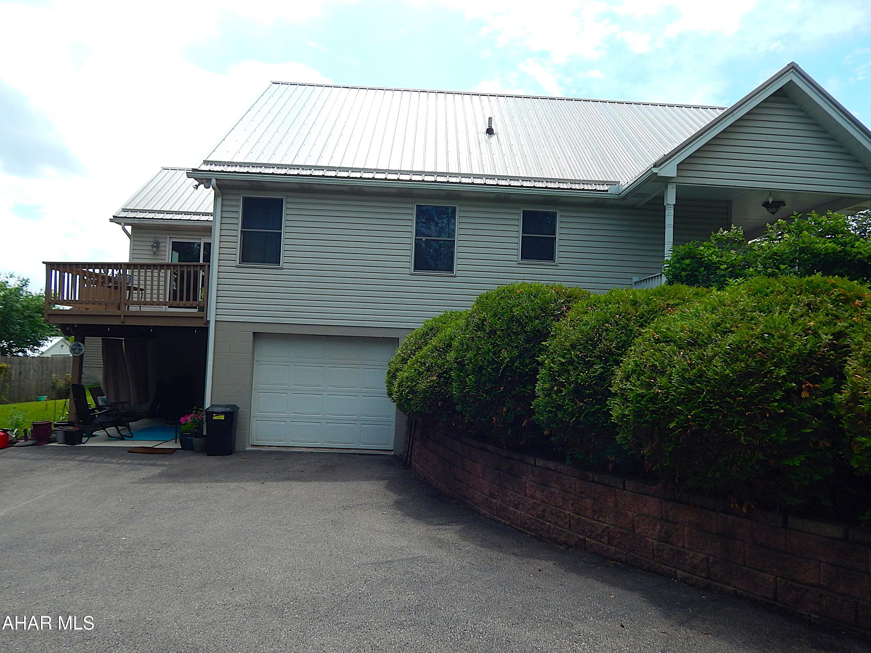 Elmwood - Residential