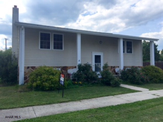3 Bedroom split level in Bellwood Antis School District. Easy access to I 99, convenient location. Maple cabinetry in kitchen with tile splash back and ceramic flooring. 20 x 22 Deck is great for entertaining, level with the above ground pool. Family Room has bar area with refrigerator and tap system. Very nice lot, ready to move into.