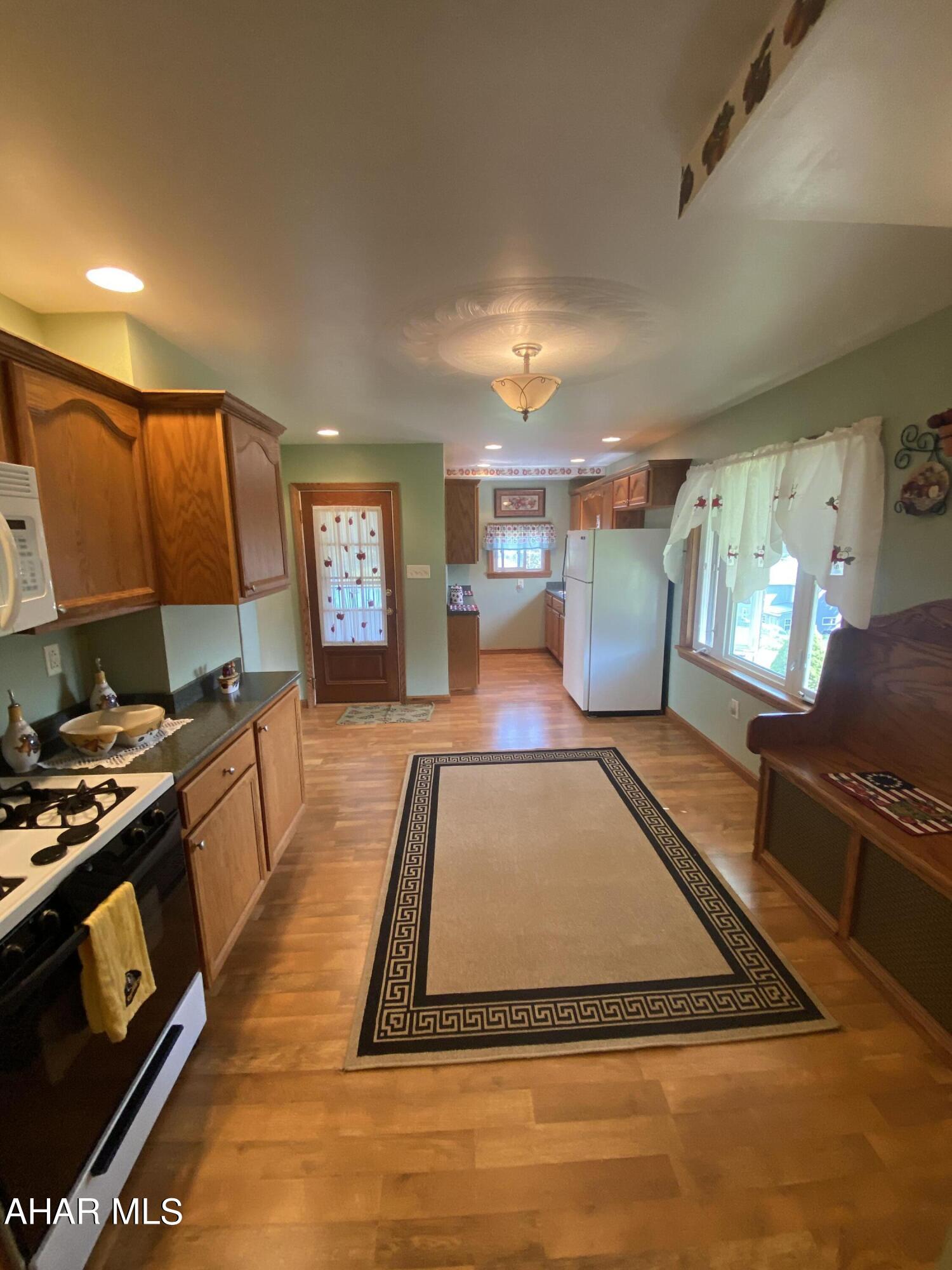 Juniata - Residential
