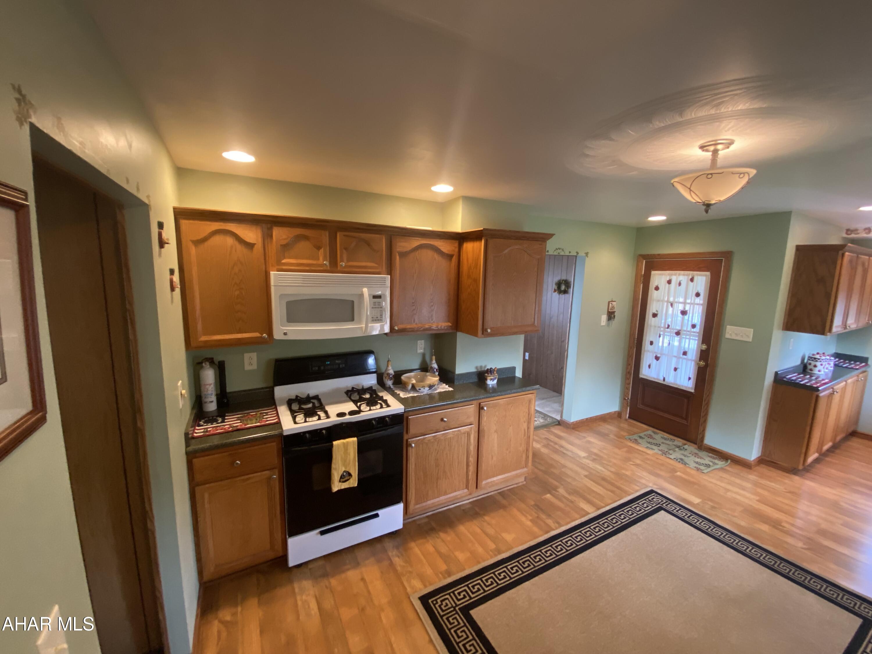 Juniata - Residential