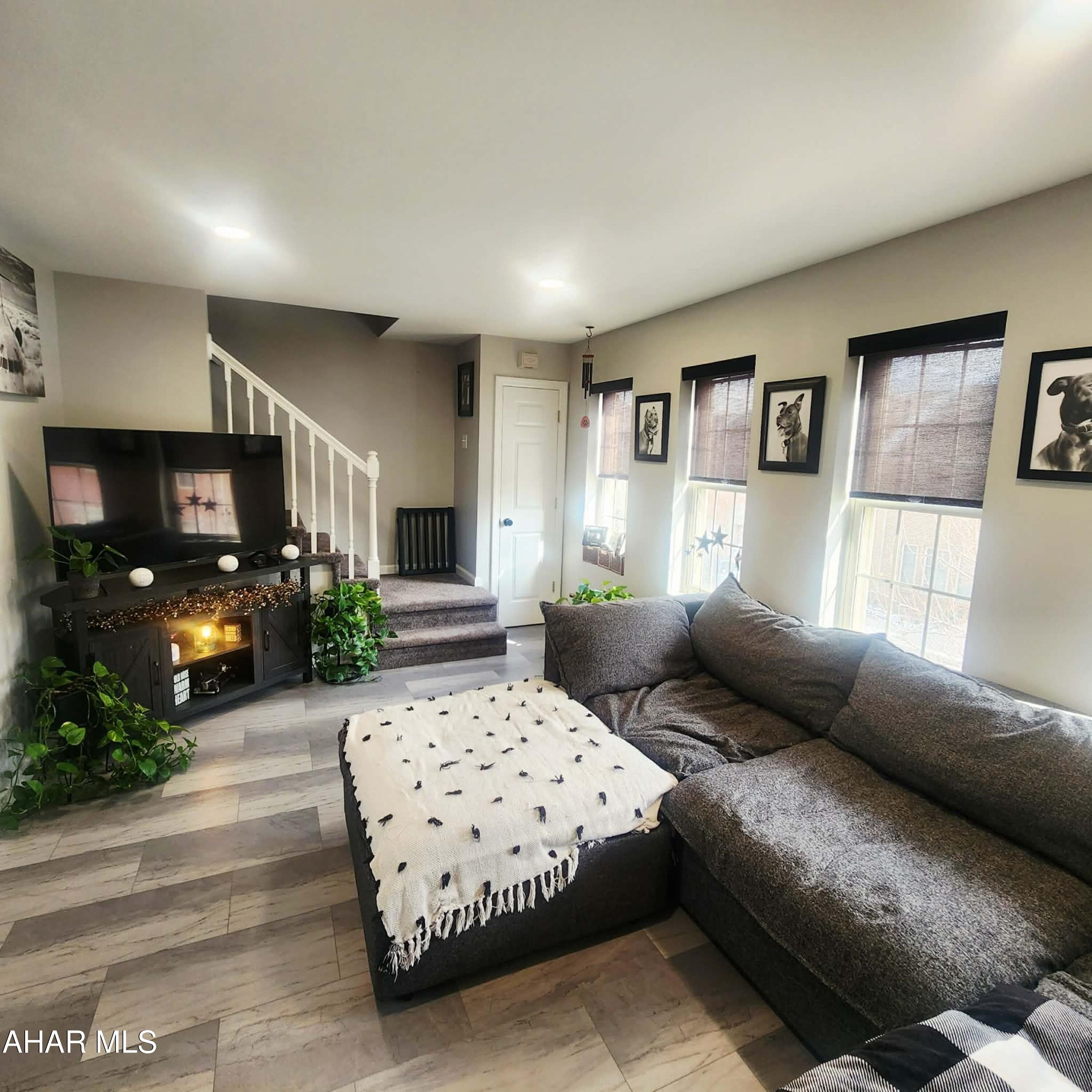 Holiday Hills - Residential