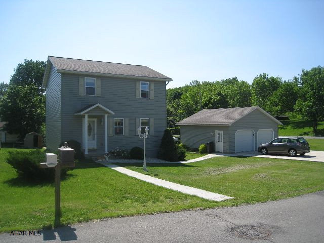 Nice 2 story, 3 bedroom, 1.75 bath home built in 1994. Nice corner lot, very large garage and yard, and finished basement. Make sure to check all pictures for view of the yard. Call for your personal showing today.
